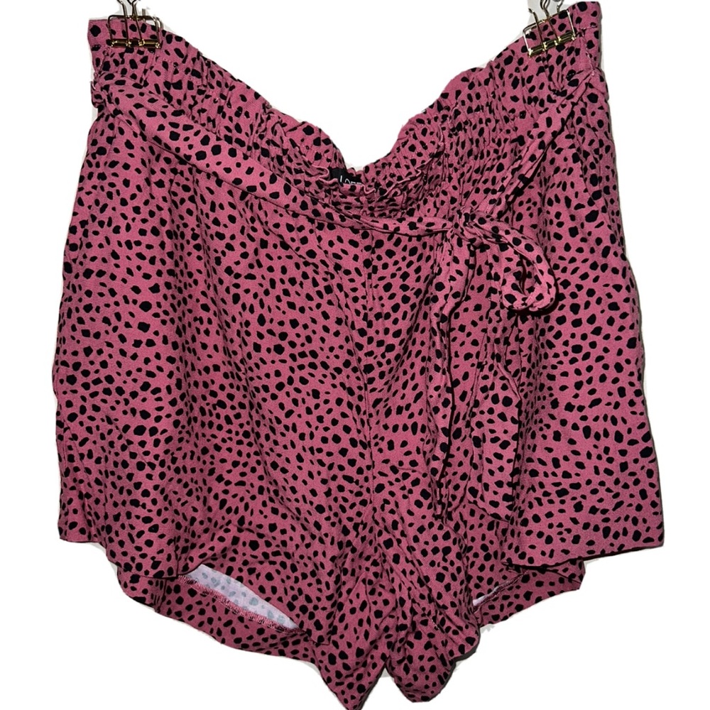 Loft Pink Cheetah Flowy Shorts with Ruffle Waist